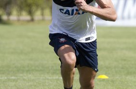 Durante o treino realizado esta manh no CT Joaquim Grava, localizado no Parque Ecolgico do Tiete. O prximo jogo da equipe ser domingo, dia 20/01, contra o Paulista de Jundia, no estdio Jaime Cintra , em Jundia, vlido pela 1 rodada do Campeonato Paulista de 2013