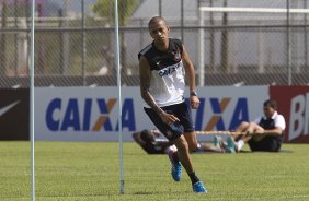 Durante o treino realizado esta manh no CT Joaquim Grava, localizado no Parque Ecolgico do Tiete. O prximo jogo da equipe ser domingo, dia 20/01, contra o Paulista de Jundia, no estdio Jaime Cintra , em Jundia, vlido pela 1 rodada do Campeonato Paulista de 2013