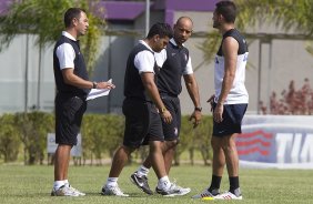 Durante o treino realizado esta manh no CT Joaquim Grava, localizado no Parque Ecolgico do Tiete. O prximo jogo da equipe ser domingo, dia 20/01, contra o Paulista de Jundia, no estdio Jaime Cintra , em Jundia, vlido pela 1 rodada do Campeonato Paulista de 2013