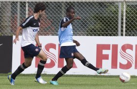 Durante o treino realizado esta manh no CT Joaquim Grava, localizado no Parque Ecolgico do Tiete. O prximo jogo da equipe ser domingo, dia 20/01, contra o Paulista de Jundia, no estdio Jaime Cintra , em Jundia, vlido pela 1 rodada do Campeonato Paulista de 2013