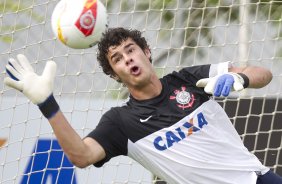 Durante o treino realizado esta manh no CT Joaquim Grava, localizado no Parque Ecolgico do Tiete. O prximo jogo da equipe ser domingo, dia 20/01, contra o Paulista de Jundia, no estdio Jaime Cintra , em Jundia, vlido pela 1 rodada do Campeonato Paulista de 2013