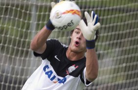 Durante o treino realizado esta manh no CT Joaquim Grava, localizado no Parque Ecolgico do Tiete. O prximo jogo da equipe ser domingo, dia 20/01, contra o Paulista de Jundia, no estdio Jaime Cintra , em Jundia, vlido pela 1 rodada do Campeonato Paulista de 2013