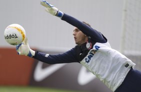 Durante o treino realizado esta manh no CT Joaquim Grava, localizado no Parque Ecolgico do Tiete. O prximo jogo da equipe ser domingo, dia 20/01, contra o Paulista de Jundia, no estdio Jaime Cintra , em Jundia, vlido pela 1 rodada do Campeonato Paulista de 2013