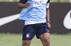 Durante o treino realizado esta manh no CT Joaquim Grava, localizado no Parque Ecolgico do Tiete. O prximo jogo da equipe ser domingo, dia 20/01, contra o Paulista de Jundia, no estdio Jaime Cintra , em Jundia, vlido pela 1 rodada do Campeonato Paulista de 2013