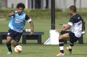 Durante o treino realizado esta manh no CT Joaquim Grava, localizado no Parque Ecolgico do Tiete. O prximo jogo da equipe ser domingo, dia 20/01, contra o Paulista de Jundia, no estdio Jaime Cintra , em Jundia, vlido pela 1 rodada do Campeonato Paulista de 2013