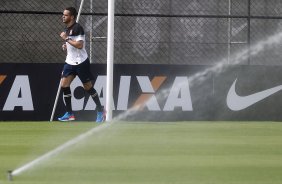 Durante o treino realizado esta manh no CT Joaquim Grava, localizado no Parque Ecolgico do Tiete. O prximo jogo da equipe ser domingo, dia 20/01, contra o Paulista de Jundia, no estdio Jaime Cintra , em Jundia, vlido pela 1 rodada do Campeonato Paulista de 2013