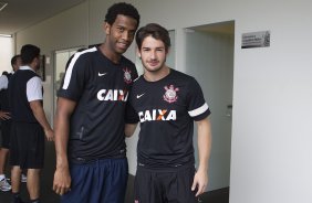 O atacante Alexandre Pato antes dos exames realizados esta manhã no CT Joaquim Grava, localizado no Parque Ecológico do Tiete. O próximo jogo da equipe será domingo, dia 20/01, contra o Paulista de Jundiaí, no estádio Jaime Cintra , em Jundiaí, válido pela 1ª rodada do Campeonato Paulista de 2013