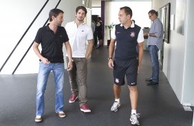 O atacante Alexandre Pato antes dos exames realizados esta manhã no CT Joaquim Grava, localizado no Parque Ecológico do Tiete. O próximo jogo da equipe será domingo, dia 20/01, contra o Paulista de Jundiaí, no estádio Jaime Cintra , em Jundiaí, válido pela 1ª rodada do Campeonato Paulista de 2013