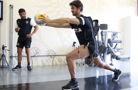 O atacante Alexandre Pato continua seus exames esta tarde no CT Joaquim Grava, localizado no Parque Ecológico do Tiete. O próximo jogo da equipe será domingo, dia 20/01, contra o Paulista de Jundiaí, no estádio Jaime Cintra , em Jundiaí, válido pela 1ª rodada do Campeonato Paulista de 2013
