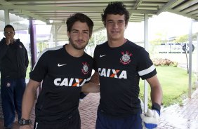 O atacante Alexandre Pato continua seus exames esta tarde no CT Joaquim Grava, localizado no Parque Ecolgico do Tiete. O prximo jogo da equipe ser domingo, dia 20/01, contra o Paulista de Jundia, no estdio Jaime Cintra , em Jundia, vlido pela 1 rodada do Campeonato Paulista de 2013