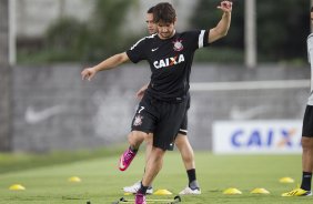 Durante o treino de hoje a tarde no CT Joaquim Grava, localizado no Parque Ecolgico do Tiete. O prximo jogo da equipe ser domingo, dia 20/01, contra o Paulista de Jundia, no estdio Jaime Cintra , em Jundia, vlido pela 1 rodada do Campeonato Paulista de 2013