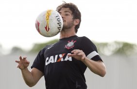Durante o treino de hoje a tarde no CT Joaquim Grava, localizado no Parque Ecológico do Tiete. O próximo jogo da equipe será domingo, dia 20/01, contra o Paulista de Jundiaí, no estádio Jaime Cintra , em Jundiaí, válido pela 1ª rodada do Campeonato Paulista de 2013
