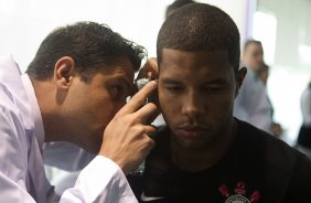 O jogadores do elenco fizeram exames de ouvido, nariz e garganta hoje pela manh no CT Joaquim Grava, localizado no Parque Ecolgico do Tiete. O prximo jogo da equipe ser domingo, dia 20/01, contra o Paulista de Jundia, no estdio Jaime Cintra , em Jundia, vlido pela 1 rodada do Campeonato Paulista de 2013