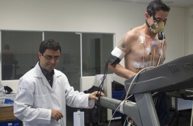 O jogadores do elenco fizeram exames de ouvido, nariz e garganta hoje pela manh no CT Joaquim Grava, localizado no Parque Ecolgico do Tiete. O prximo jogo da equipe ser domingo, dia 20/01, contra o Paulista de Jundia, no estdio Jaime Cintra , em Jundia, vlido pela 1 rodada do Campeonato Paulista de 2013