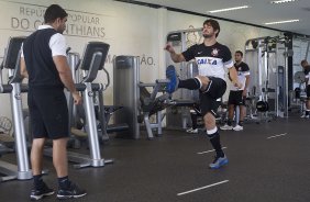 Durante o treino de hoje a tarde no CT Joaquim Grava, localizado no Parque Ecolgico do Tiete. O prximo jogo da equipe ser domingo, dia 20/01, contra o Paulista de Jundia, no estdio Jaime Cintra , em Jundia, vlido pela 1 rodada do Campeonato Paulista de 2013