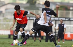 Durante o treino de hoje a tarde no CT Joaquim Grava, localizado no Parque Ecolgico do Tiete. O prximo jogo da equipe ser domingo, dia 20/01, contra o Paulista de Jundia, no estdio Jaime Cintra , em Jundia, vlido pela 1 rodada do Campeonato Paulista de 2013