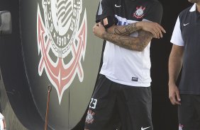 Durante o treino de hoje a tarde no CT Joaquim Grava, localizado no Parque Ecolgico do Tiete. O prximo jogo da equipe ser domingo, dia 20/01, contra o Paulista de Jundia, no estdio Jaime Cintra , em Jundia, vlido pela 1 rodada do Campeonato Paulista de 2013