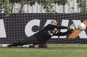 Durante o treino de hoje a tarde no CT Joaquim Grava, localizado no Parque Ecolgico do Tiete. O prximo jogo da equipe ser domingo, dia 20/01, contra o Paulista de Jundia, no estdio Jaime Cintra , em Jundia, vlido pela 1 rodada do Campeonato Paulista de 2013