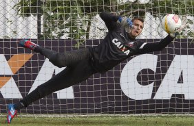 Durante o treino de hoje a tarde no CT Joaquim Grava, localizado no Parque Ecolgico do Tiete. O prximo jogo da equipe ser domingo, dia 20/01, contra o Paulista de Jundia, no estdio Jaime Cintra , em Jundia, vlido pela 1 rodada do Campeonato Paulista de 2013