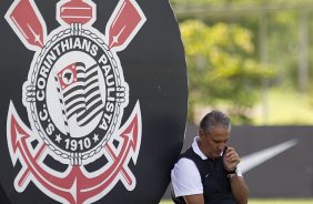 Durante o treino de hoje a tarde no CT Joaquim Grava, localizado no Parque Ecolgico do Tiete. O prximo jogo da equipe ser domingo, dia 20/01, contra o Paulista de Jundia, no estdio Jaime Cintra , em Jundia, vlido pela 1 rodada do Campeonato Paulista de 2013