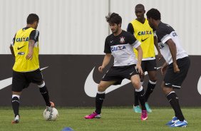 Durante o treino de hoje a tarde no CT Joaquim Grava, localizado no Parque Ecolgico do Tiete. O prximo jogo da equipe ser domingo, dia 20/01, contra o Paulista de Jundia, no estdio Jaime Cintra , em Jundia, vlido pela 1 rodada do Campeonato Paulista de 2013