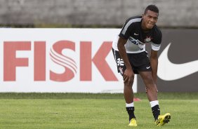 Durante o treino de hoje a tarde no CT Joaquim Grava, localizado no Parque Ecolgico do Tiete. O prximo jogo da equipe ser domingo, dia 20/01, contra o Paulista de Jundia, no estdio Jaime Cintra , em Jundia, vlido pela 1 rodada do Campeonato Paulista de 2013