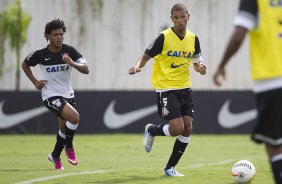 Durante o treino de hoje a tarde no CT Joaquim Grava, localizado no Parque Ecolgico do Tiete. O prximo jogo da equipe ser domingo, dia 20/01, contra o Paulista de Jundia, no estdio Jaime Cintra , em Jundia, vlido pela 1 rodada do Campeonato Paulista de 2013