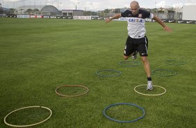 Durante o treino de hoje a tarde no CT Joaquim Grava, localizado no Parque Ecolgico do Tiete. O prximo jogo da equipe ser domingo, dia 20/01, contra o Paulista de Jundia, no estdio Jaime Cintra , em Jundia, vlido pela 1 rodada do Campeonato Paulista de 2013