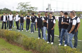 O time de futsal do Corinthians foi apresentado após o treino realizado desta manhã no CT Joaquim Grava, localizado no Parque Ecológico do Tiete. O próximo jogo da equipe será amanhã, quarta-feira, dia 23/01, contra a Ponte Preta, de Campinas, no estádio do Pacaembu, válido pela 1ª rodada do Campeonato Paulista de 2013