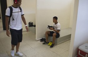 Nos vestiários antes da partida entre Corinthians x Ponte Preta/Campinas realizada esta tarde no estádio do Pacaembu, jogo válido pela 1ª rodada do Campeonato Paulista de 2013