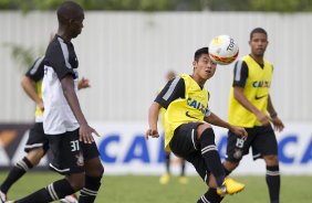 Durante o treino realizado desta tarde no CT Joaquim Grava, localizado no Parque Ecolgico do Tiete. O prximo jogo da equipe ser domingo, dia 27/01, contra o Mirassol, no estdio Jos Maia, vlido pela 3 rodada do Campeonato Paulista de 2013