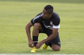 Durante o treino realizado desta tarde no CT Joaquim Grava, localizado no Parque Ecolgico do Tiete. O prximo jogo da equipe ser domingo, dia 27/01, contra o Mirassol, no estdio Jos Maia, vlido pela 3 rodada do Campeonato Paulista de 2013