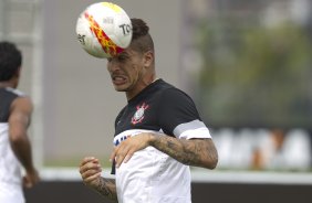 Durante o treino realizado desta tarde no CT Joaquim Grava, localizado no Parque Ecolgico do Tiete. O prximo jogo da equipe ser domingo, dia 27/01, contra o Mirassol, no estdio Jos Maia, vlido pela 3 rodada do Campeonato Paulista de 2013