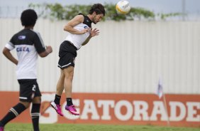 Durante o treino realizado desta tarde no CT Joaquim Grava, localizado no Parque Ecolgico do Tiete. O prximo jogo da equipe ser domingo, dia 27/01, contra o Mirassol, no estdio Jos Maia, vlido pela 3 rodada do Campeonato Paulista de 2013