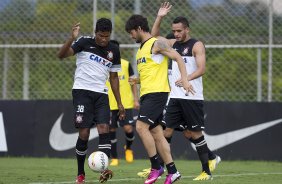 Durante o treino realizado desta tarde no CT Joaquim Grava, localizado no Parque Ecolgico do Tiete. O prximo jogo da equipe ser domingo, dia 27/01, contra o Mirassol, no estdio Jos Maia, vlido pela 3 rodada do Campeonato Paulista de 2013