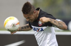 Durante o treino realizado desta tarde no CT Joaquim Grava, localizado no Parque Ecolgico do Tiete. O prximo jogo da equipe ser domingo, dia 27/01, contra o Mirassol, no estdio Jos Maia, vlido pela 3 rodada do Campeonato Paulista de 2013