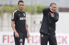 Durante o treino desta manh no CT Joaquim Grava, no Parque Ecolgico do Tiete. O prximo jogo da equipe ser amanh, domingo, dia 27/01, contra o Mirassol, no estdio Jos Maia, vlido pela 3 rodada do Campeonato Paulista de 2013