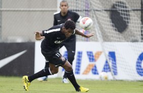 Durante o treino desta manhã no CT Joaquim Grava, no Parque Ecológico do Tiete. O próximo jogo da equipe será amanhã, domingo, dia 27/01, contra o Mirassol, no estádio José Maia, válido pela 3ª rodada do Campeonato Paulista de 2013