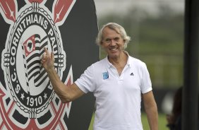 Durante o treino desta manh no CT Joaquim Grava, no Parque Ecolgico do Tiete. O prximo jogo da equipe ser amanh, domingo, dia 27/01, contra o Mirassol, no estdio Jos Maia, vlido pela 3 rodada do Campeonato Paulista de 2013