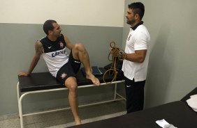 Nos vestiários antes da partida entre Corinthians x Oeste, de Itápolis realizada esta tarde no estádio do Pacaembu, jogo válido pela 5ª rodada do Campeonato Paulista de 2013