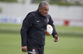 Durante o treino desta tarde no CT Joaquim Grava, no Parque Ecolgico do Tiete. O prximo jogo da equipe ser domingo, 17/02, contra o Palmeiras, no estdio do Pacaembu, vlido pela 8 rodada do Campeonato Paulista de 2013