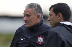 Durante o treino desta tarde no CT Joaquim Grava, no Parque Ecolgico do Tiete. O prximo jogo da equipe ser domingo, 17/02, contra o Palmeiras, no estdio do Pacaembu, vlido pela 8 rodada do Campeonato Paulista de 2013