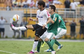 Durante a partida entre Corinthians x Palmeiras realizada esta tarde no estdio do Pacaembu, jogo vlido pela 8 rodada do Campeonato Paulista de 2013
