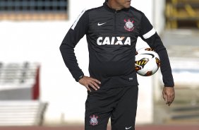 Durante o treino esta tarde no Estadium Felix Capriles, em Cochabamba. O prximo jogo da equipe ser quarta-feira, 20/02, contra o San Jos, na cidade de Oruro/Bolivia, primeiro jogo da fase de classificao da Copa Libertadores de Amrica 2013