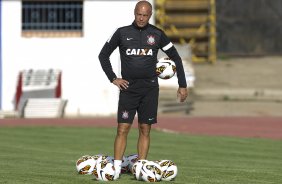 Durante o treino esta tarde no Estadium Felix Capriles, em Cochabamba. O prximo jogo da equipe ser quarta-feira, 20/02, contra o San Jos, na cidade de Oruro/Bolivia, primeiro jogo da fase de classificao da Copa Libertadores de Amrica 2013