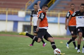 Durante o treino esta tarde no Estadium Felix Capriles, em Cochabamba. O prximo jogo da equipe ser quarta-feira, 20/02, contra o San Jos, na cidade de Oruro/Bolivia, primeiro jogo da fase de classificao da Copa Libertadores de Amrica 2013