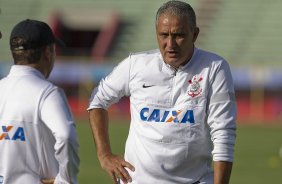 Durante o treino esta tarde no Estadium Felix Capriles, em Cochabamba. O prximo jogo da equipe ser quarta-feira, 20/02, contra o San Jos, na cidade de Oruro/Bolivia, primeiro jogo da fase de classificao da Copa Libertadores de Amrica 2013