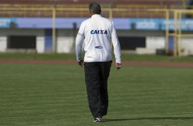 Durante o treino esta tarde no Estadium Felix Capriles, em Cochabamba. O prximo jogo da equipe ser quarta-feira, 20/02, contra o San Jos, na cidade de Oruro/Bolivia, primeiro jogo da fase de classificao da Copa Libertadores de Amrica 2013