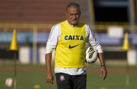 Durante o treino esta tarde no Estadium Felix Capriles, em Cochabamba. O prximo jogo da equipe ser quarta-feira, 20/02, contra o San Jos, na cidade de Oruro/Bolivia, primeiro jogo da fase de classificao da Copa Libertadores de Amrica 2013