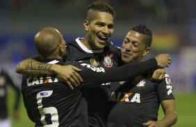 Durante a partida entre San Jos/Oruro/Bolivia x Corinthians/Brasil realizada esta noite no estdio Jesus Bermudez, na cidade de Oruro/Bolivia, primeiro jogo da fase de classificao da Copa Libertadores de Amrica 2013